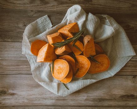 Can Huskies Eat Sweet Potatoes? Complete Guide