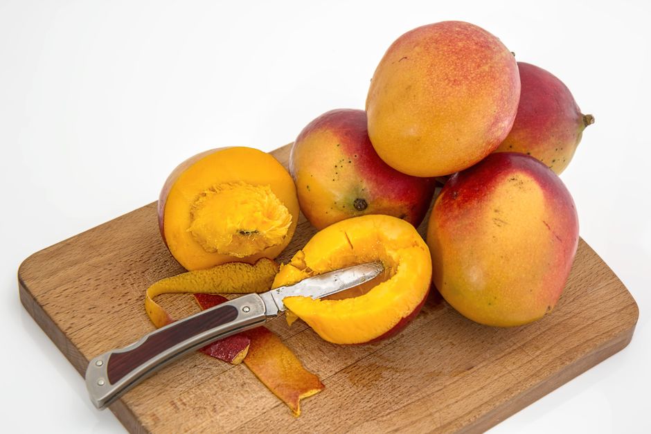 Nutritional Benefits of Mango for Huskies