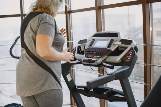 Husky Treadmill Training: Complete Guide for Indoor Exercise