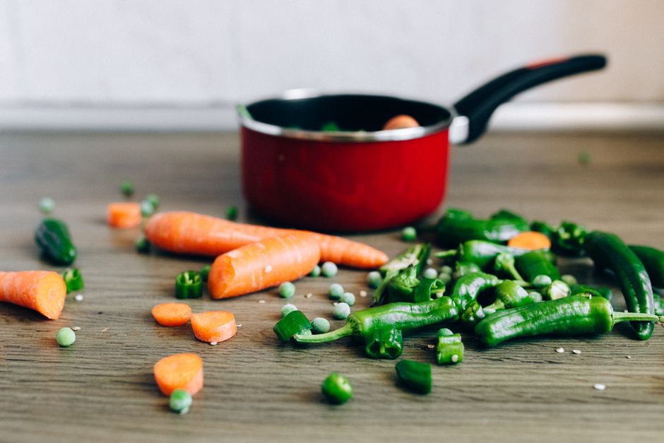 How to Safely Prepare Vegetables for Your Husky